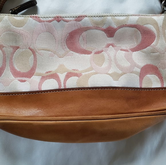 Coach Clutch - Picture 4 of 6